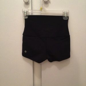 Lululemon Black Highwaisted Spandex